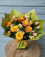 Букет цветов из:  Альстромерии и Розы #REPLACE_PRED# Заозерном