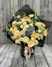 Букет цветов из:  Розы и Лизиантусы #REPLACE_PRED# Заозерном