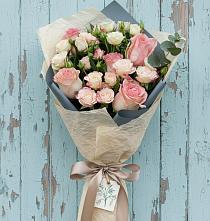 Букет цветов из:  Розы #REPLACE_PRED# Заозерном