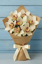 Букет цветов из:  Орхидеи и Розы в Заозерном