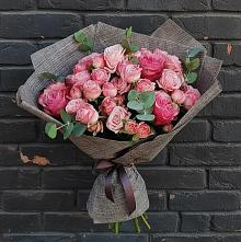 Букет цветов из:  Розы #REPLACE_PRED# Заозерном